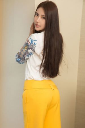 欧美金发肌肉男图片_720免费播放