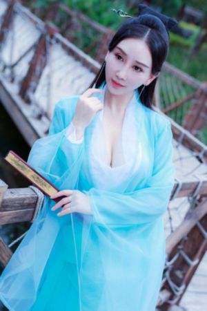 亚洲av9744综合网_720免费高清观看